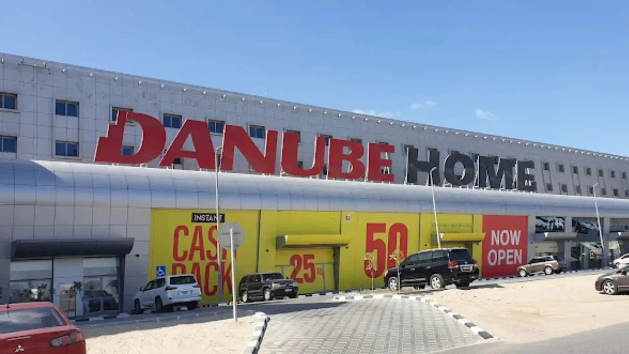 Please_Silence_Your_Phones_3 - Rotai | Best Massage Chair in UAE