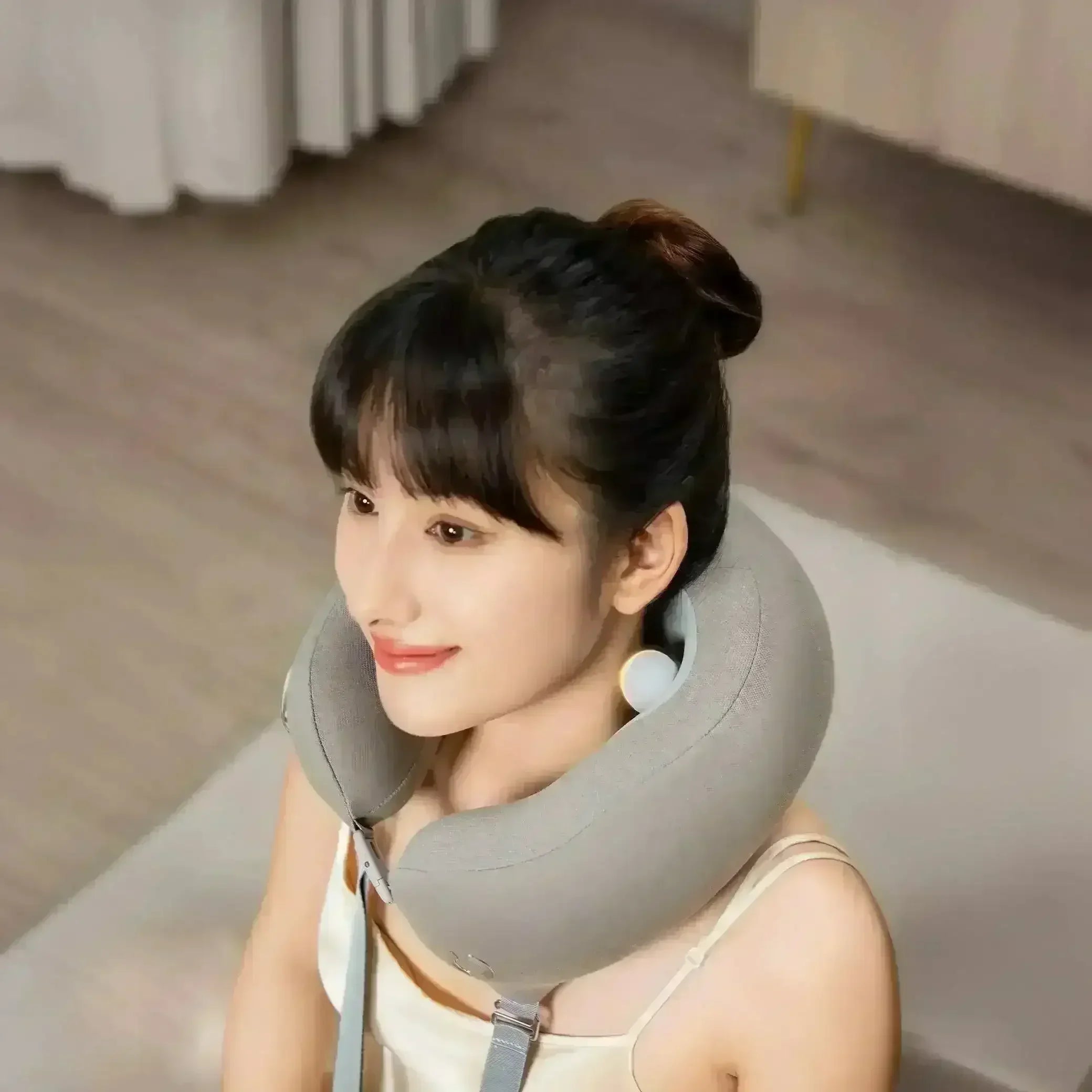Electric Neck Massage Pillow - Rotai - Best Massage Chair in Dubai UAE - Shop massage chairs in UAE, Saudi Arabia -Therapy Massage Chairs - Back, Neck, & Leg Pain Relief