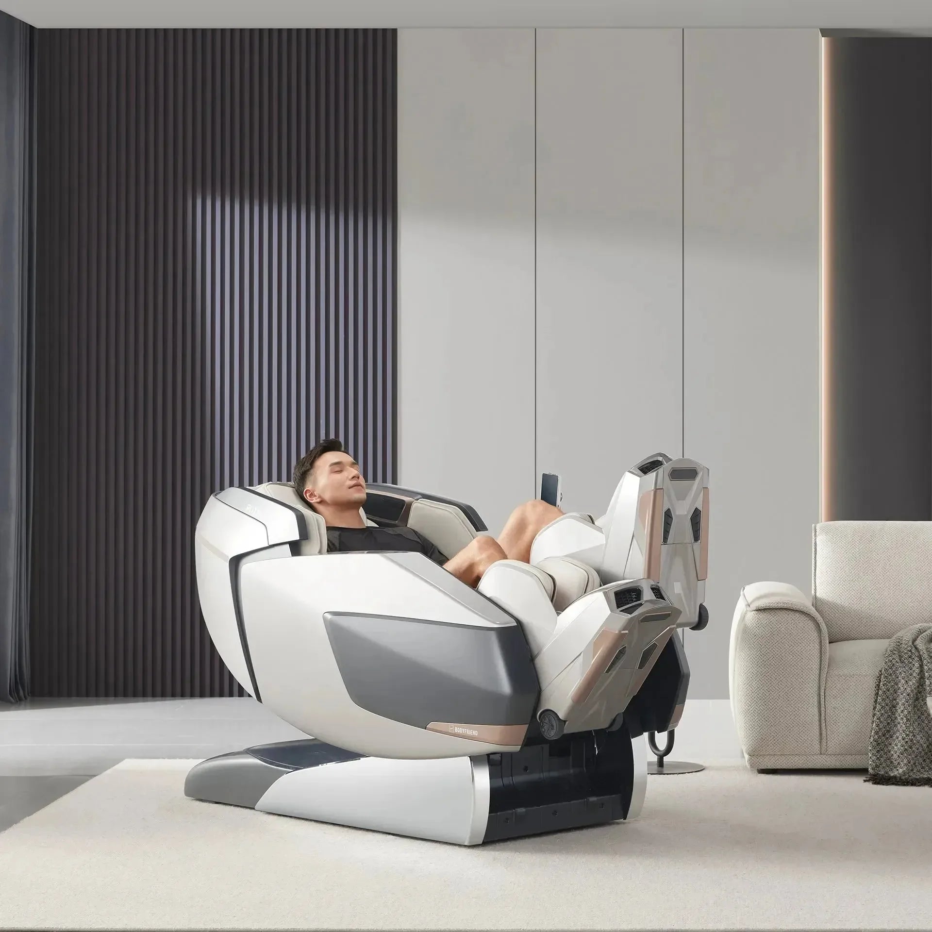 Rotai_Massage_Chair_Robotic_Chair - Rotai | Best Massage Chair in UAE
