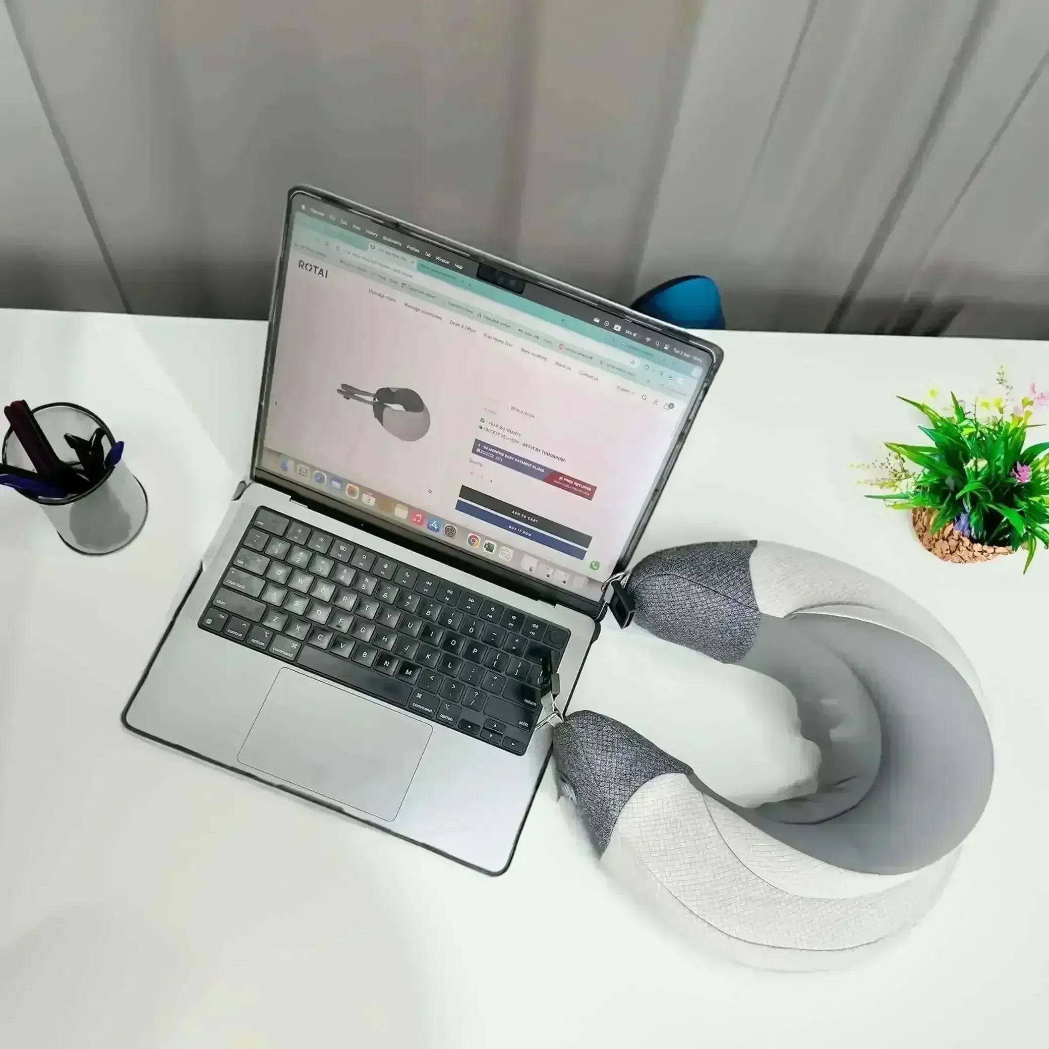 Portable Electric Massage Pillow - Rotai - Best Massage Chair in Dubai UAE - Shop massage chairs in UAE, Saudi Arabia -Therapy Massage Chairs - Back, Neck, & Leg Pain Relief