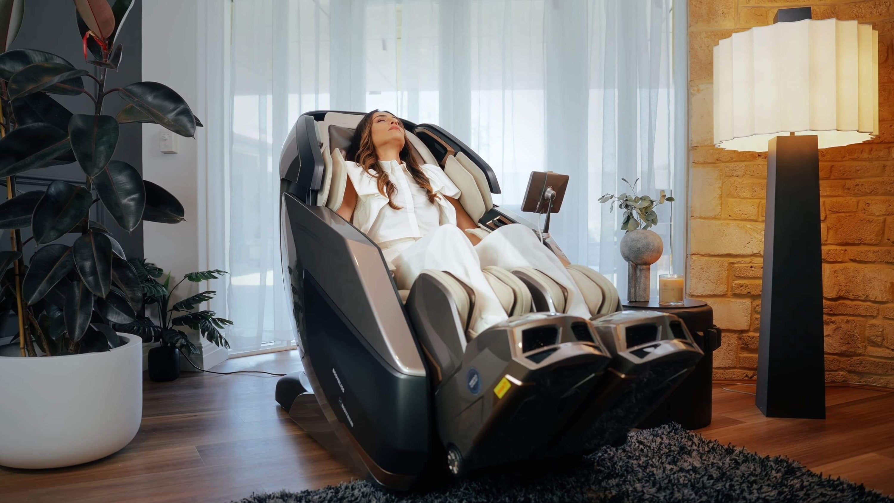 Rotai AI Robotic Massage Chair with Advanced Features and Technology Best Massage Chair in UAE