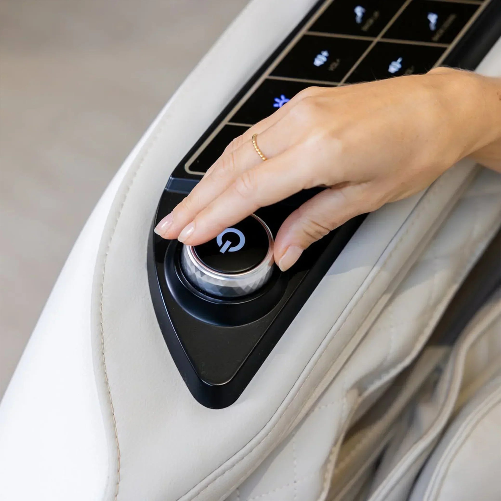 Rotai - Best Massage Chair in Dubai UAE - Shop massage chairs in Dubai, UAE, Abu Dhabi